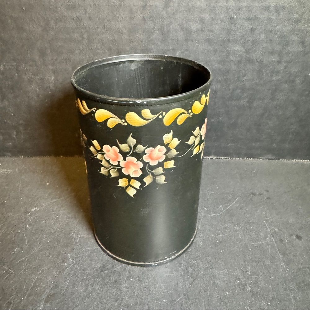 Charming Hand Painted by Liz Long Floral Black Pencil Cup [Item 0307]